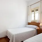 Casa Morales 2 *